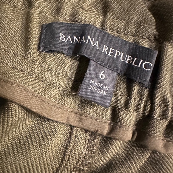 Banana Republic Cargo Pants - Picture 9 of 9